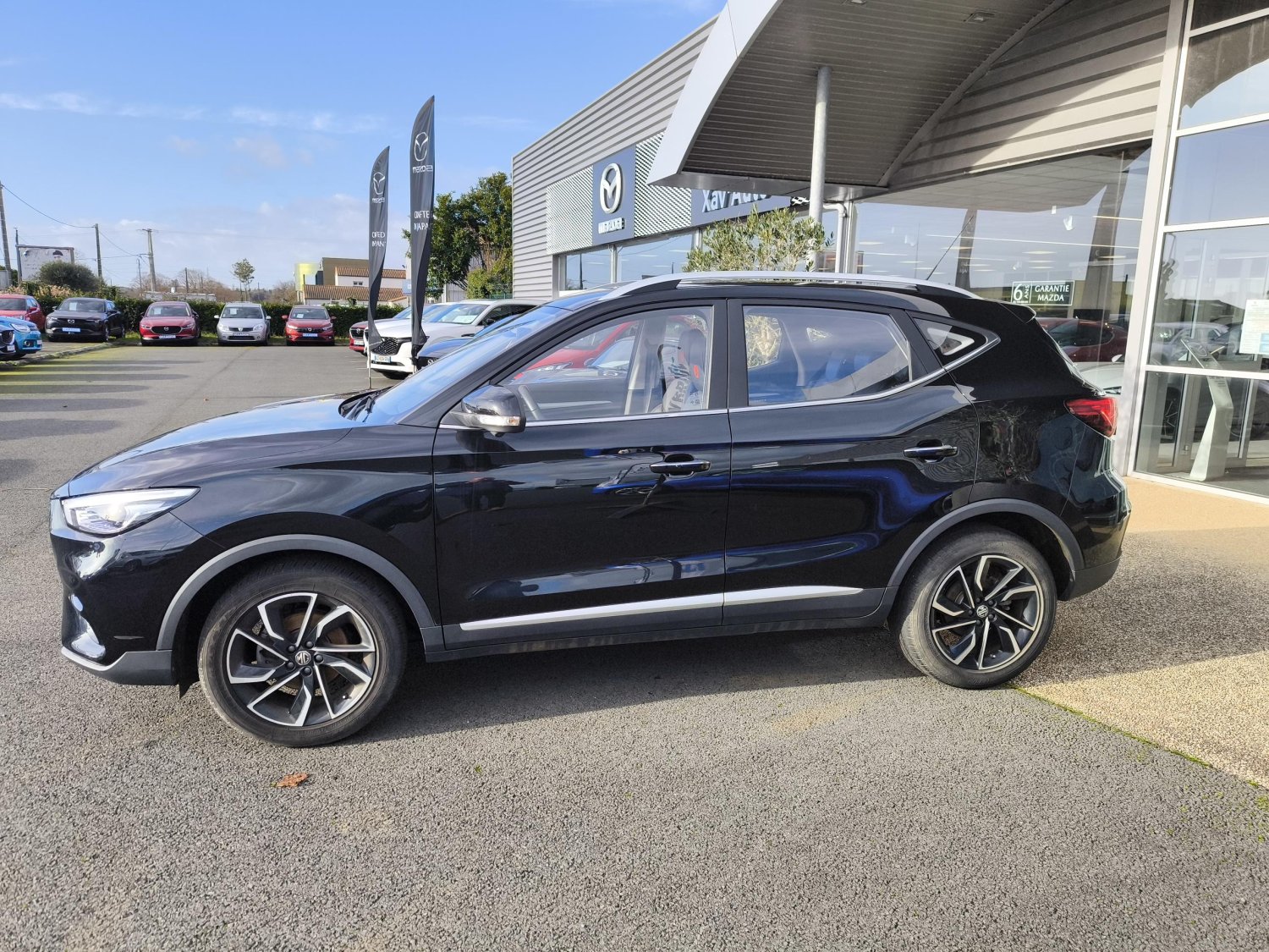 mg - Visuel 1