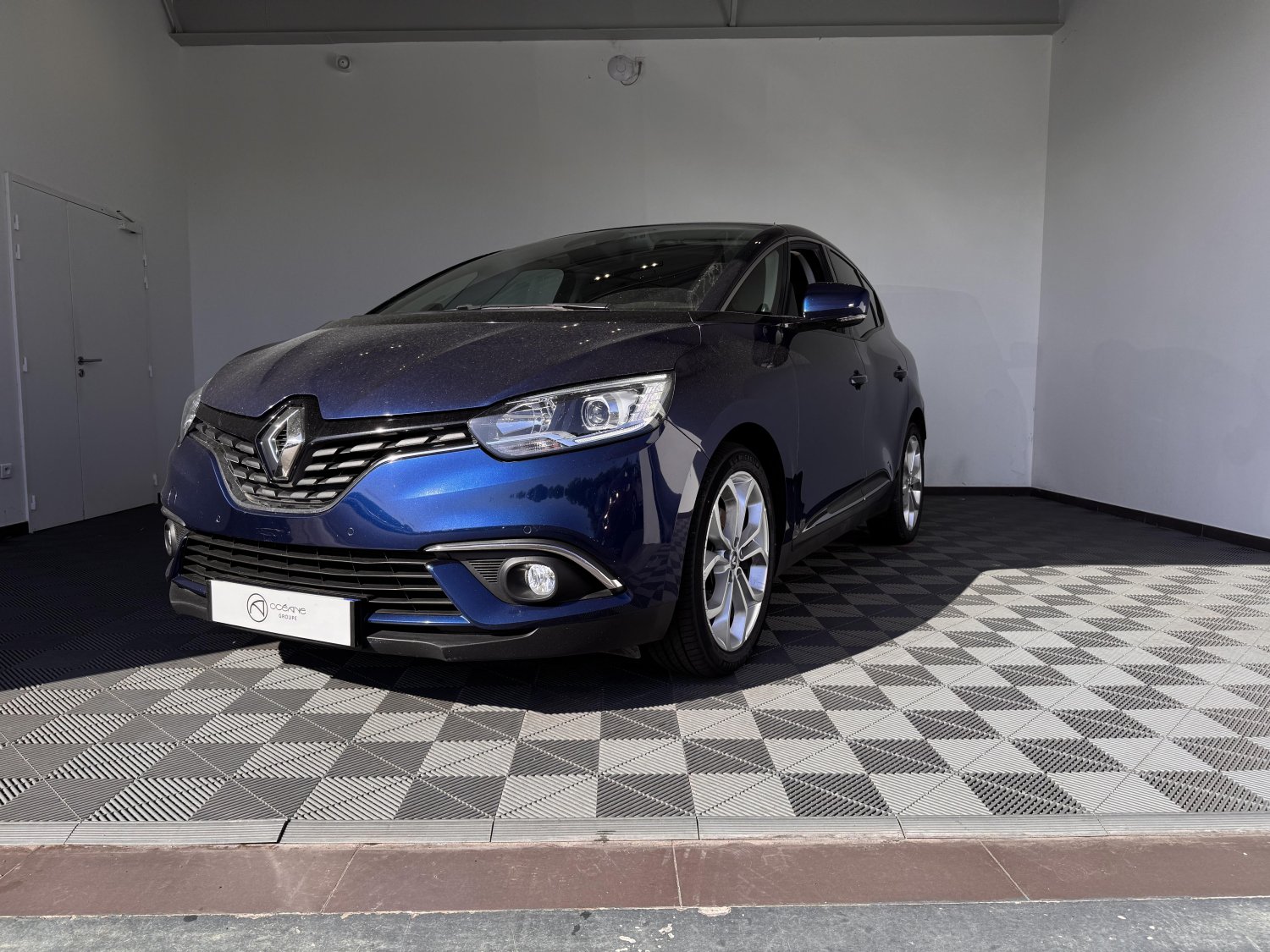 renault - Visuel 0