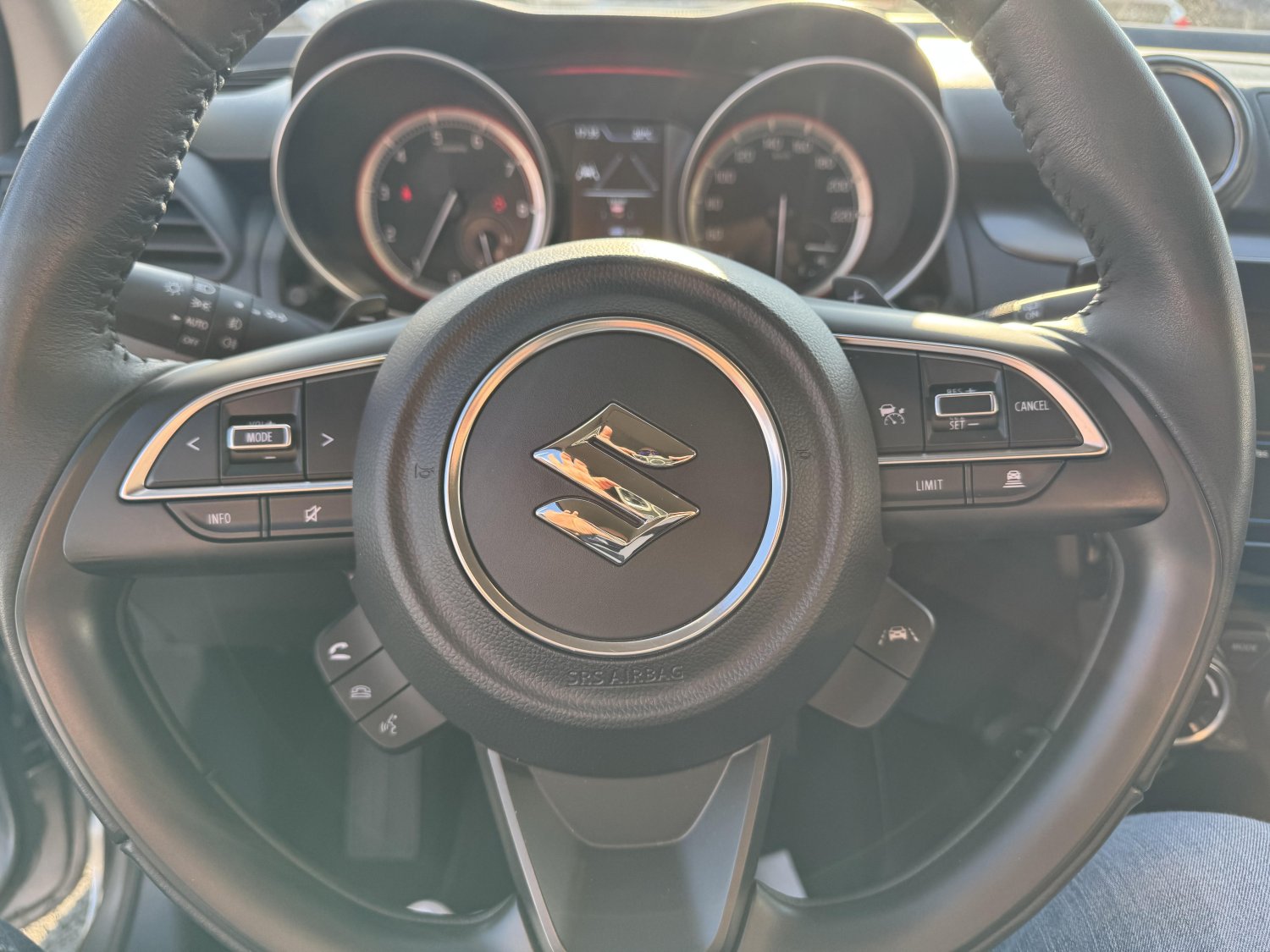suzuki - Visuel 24